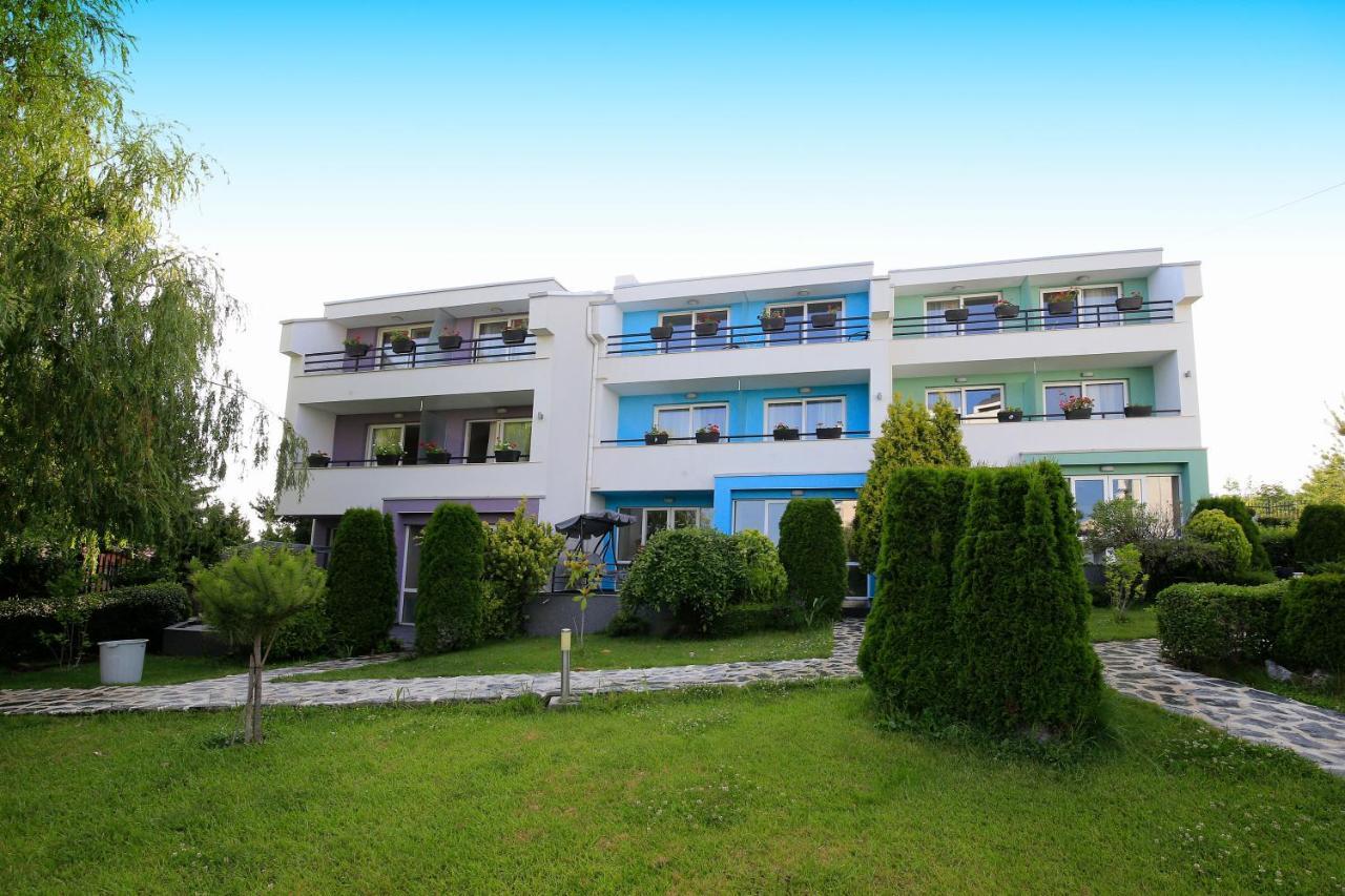 Stayinn Rainbow Houses Beachfront By Asteri Hotels Sunny Beach Exterior photo